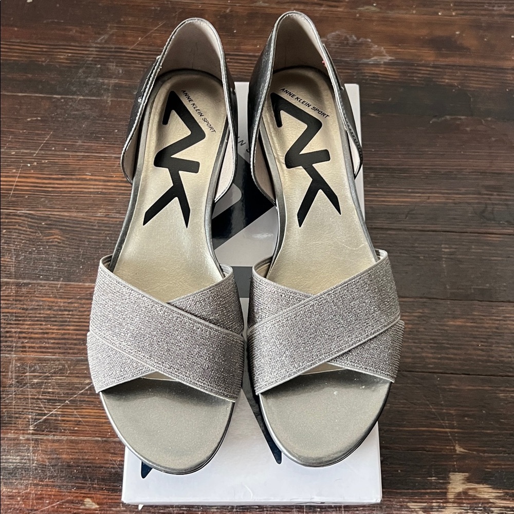 Anne Klein Sport Women’s Sparkle Flats Size 9.5 - Picture 3 of 5